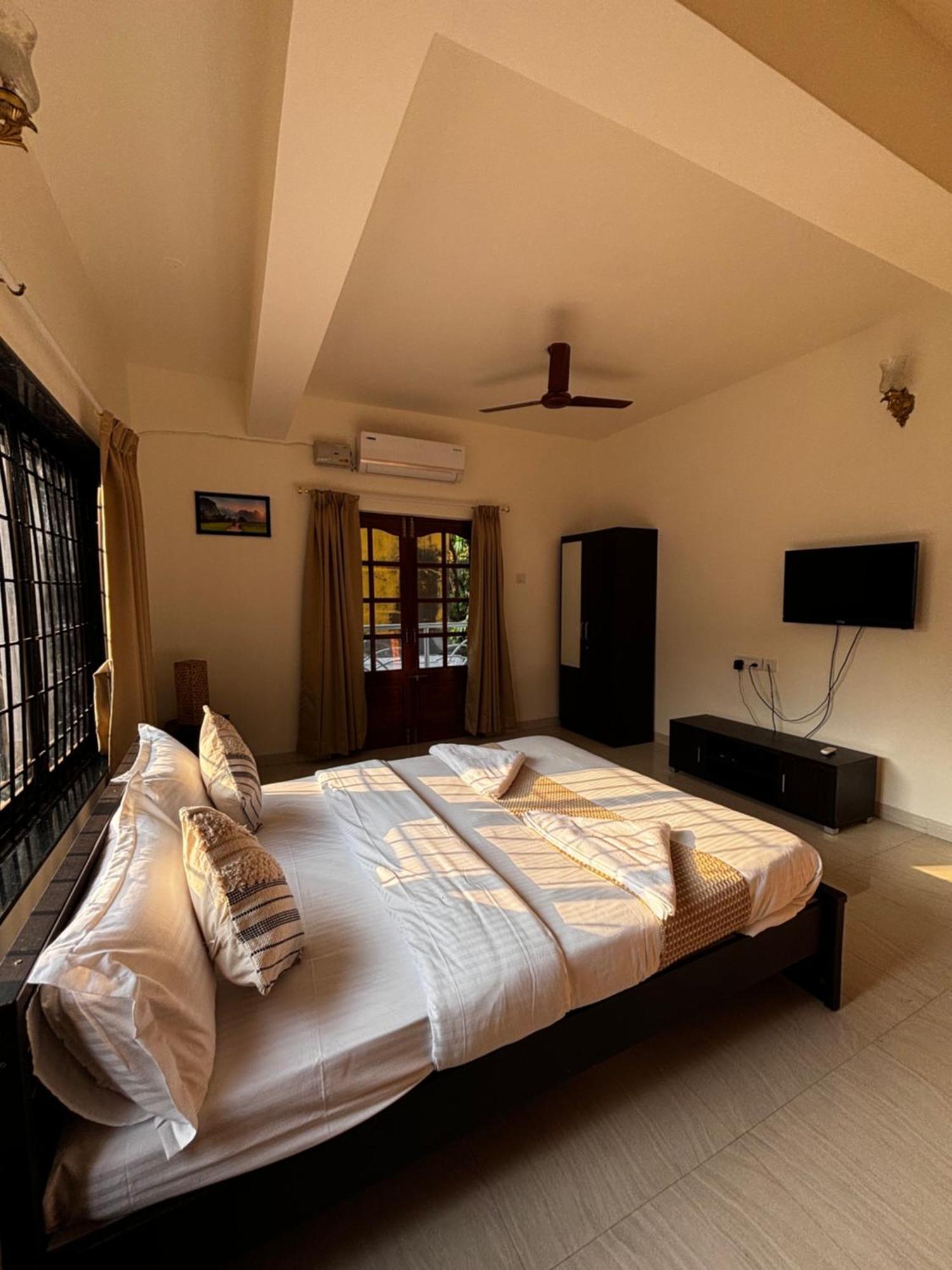 Papa John Villa A Calangute Ngoại thất bức ảnh